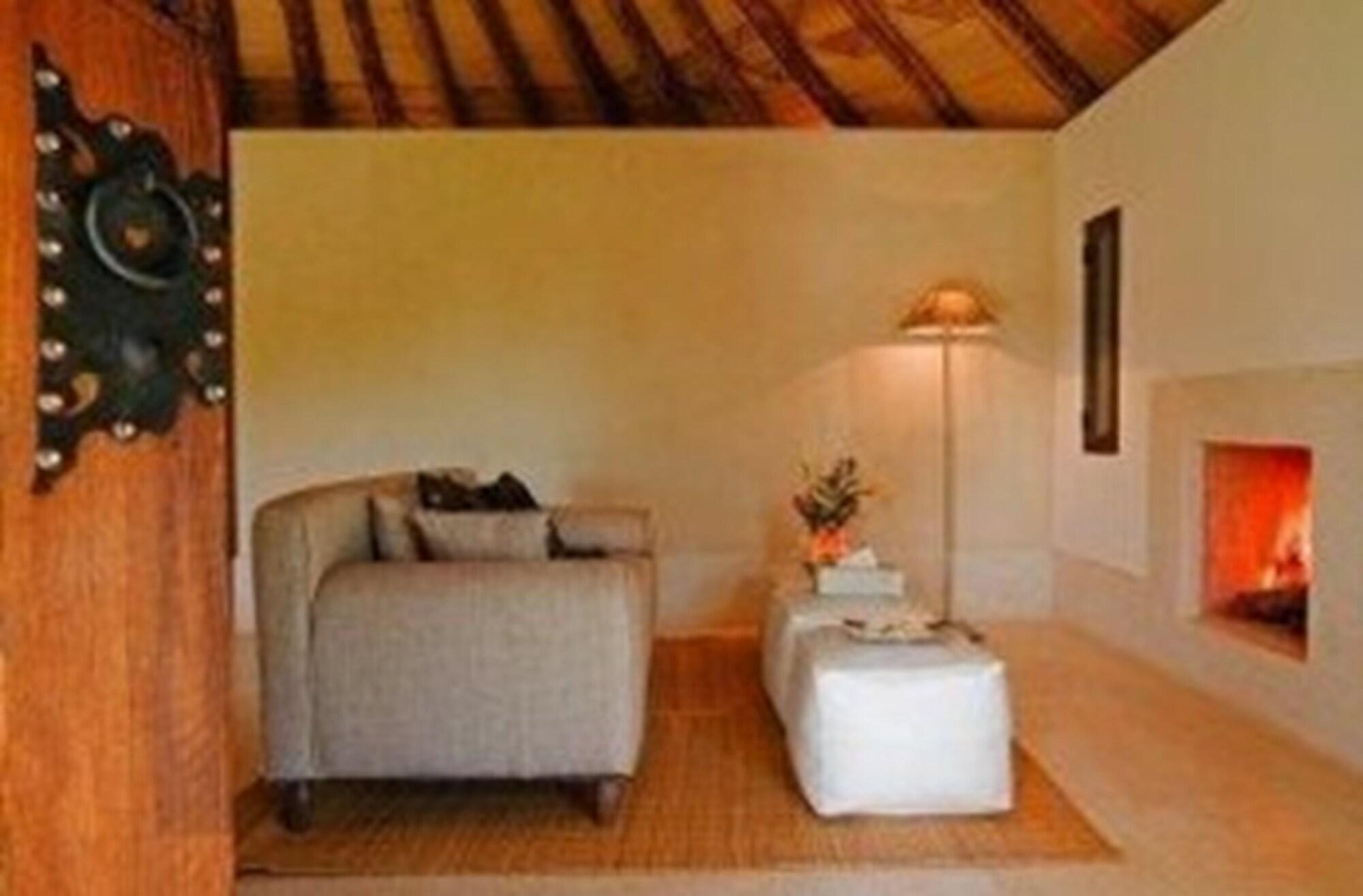 Hotel Les Cinq Djellabas Douar Caid Layadi Ngoại thất bức ảnh