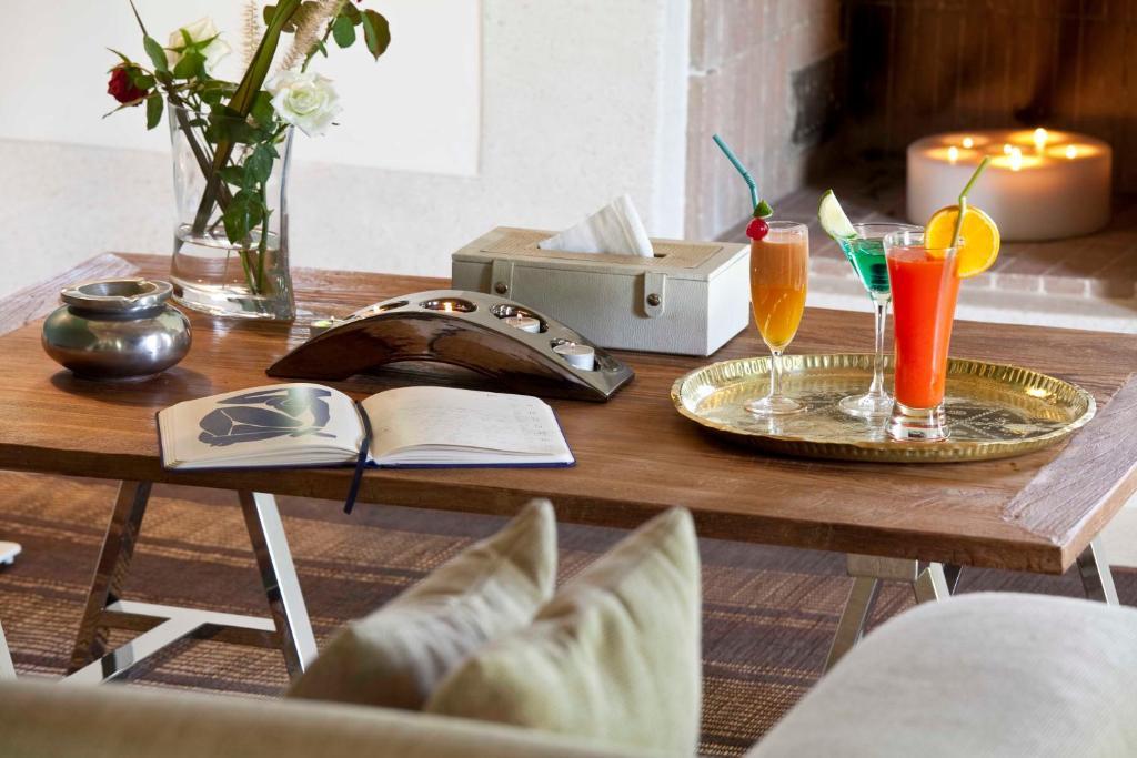 Hotel Les Cinq Djellabas Douar Caid Layadi Ngoại thất bức ảnh
